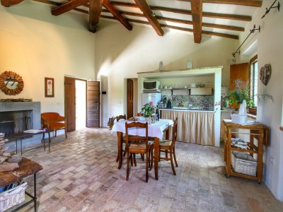 Farmhouse Luxuriöses Bauernhaus in Umbertide mit Pool - Features photo 31