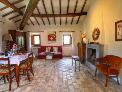 Farmhouse Luxuriöses Bauernhaus in Umbertide mit Pool - Features photo 32