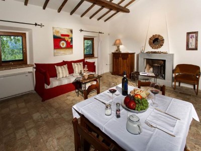 Farmhouse Luxuriöses Bauernhaus in Umbertide mit Pool - Features photo 34