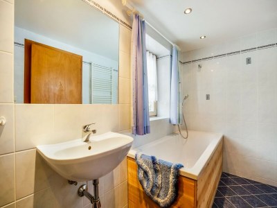 Holiday house Chalet in Jochberg near Thurn Pass - Features photo 13