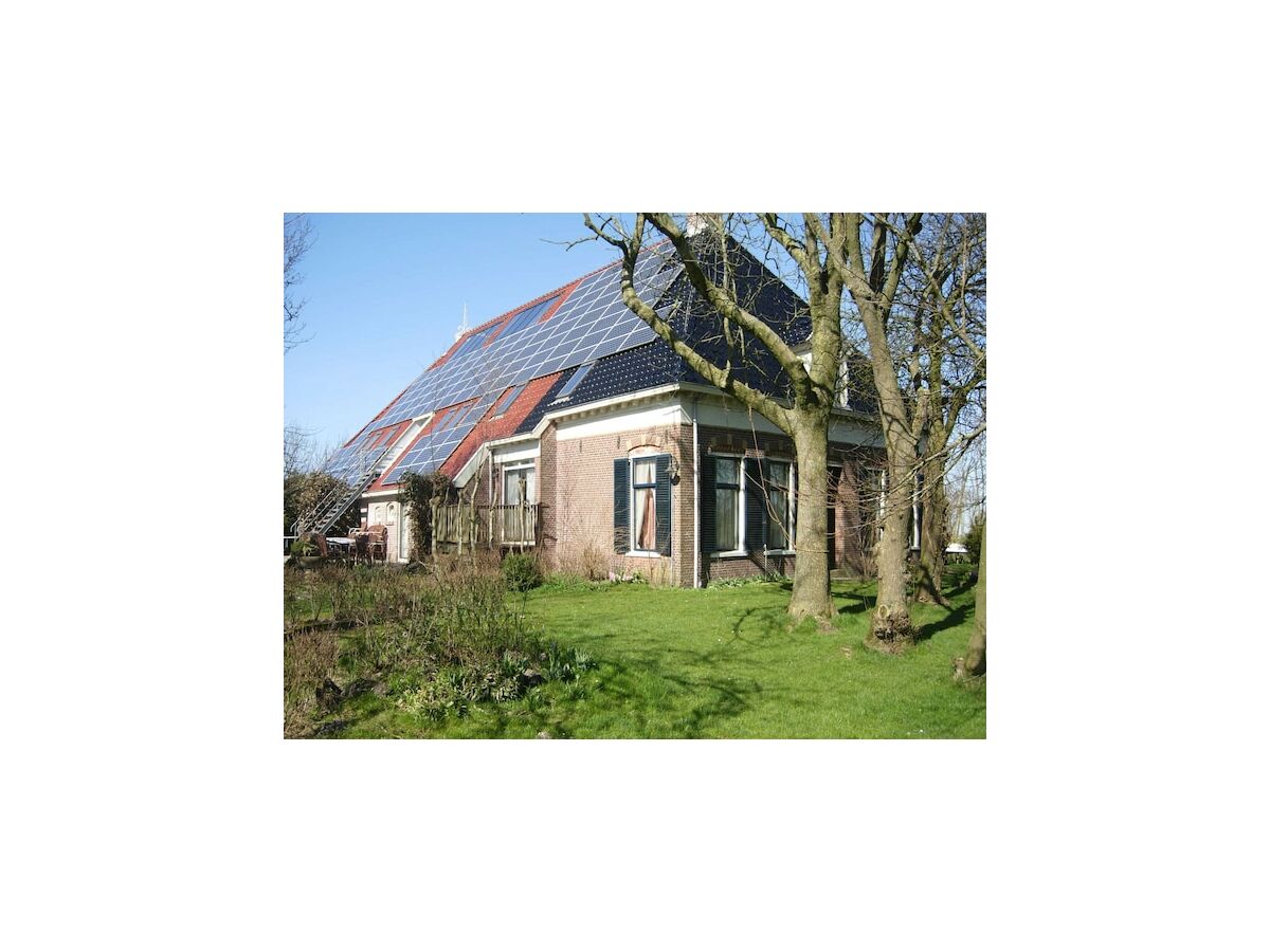 Farmhouse Authentisches Bauernhaus in Pingjum mit Whirlpool - Outdoor photo 2