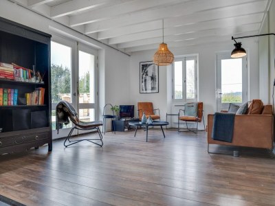 Holiday house Charming holiday home with private pool - Features photo 18