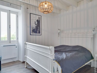 Holiday house Charming holiday home with private pool - Features photo 22