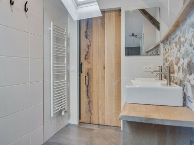 Holiday house Charming holiday home with private pool - Features photo 37