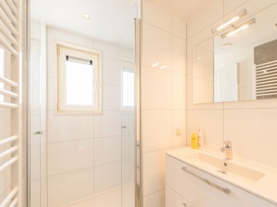 Holiday park Gemütliche Lodge bei Hollum - Features photo 6