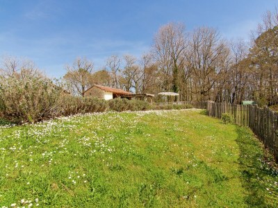 Holiday house Marvelous Holiday Home in Issac with Swimming Pool - Outdoor photo 10