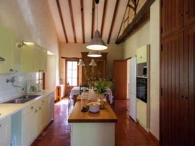 Holiday house Marvelous Holiday Home in Issac with Swimming Pool - Features photo 18