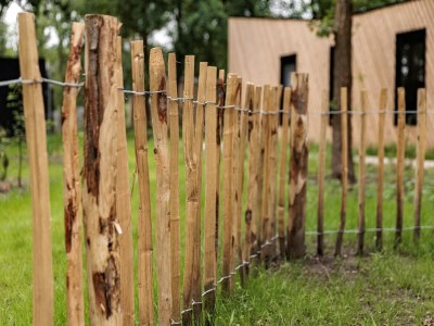 Holiday park Lodge in Schaijk mit umzäuntem Garten - Outdoor photo 2