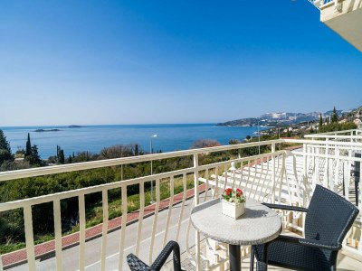 Apartment Villa Samba -  Luxury One-Bedroom Apartment with Balcony and Sea View - Outdoor photo 4