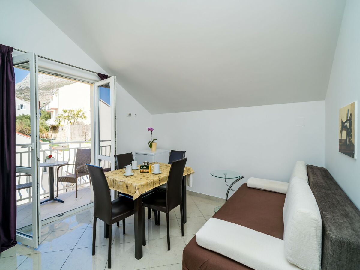 Apartment Villa Samba - Standard One-Bedroom Apartment with Balcony and Sea View - Features photo 5