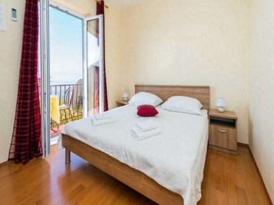 Apartment Guest House Fontana - One Bedroom Apartment with Balcony and Sea View - Features photo 17