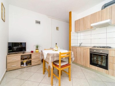 Apartment Guest House Fontana - One Bedroom Apartment with Balcony and Sea View - Features photo 21