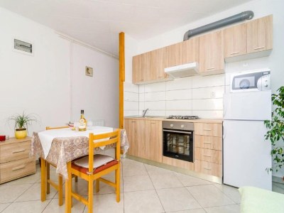 Apartment Guest House Fontana - One Bedroom Apartment with Balcony and Sea View - Features photo 23