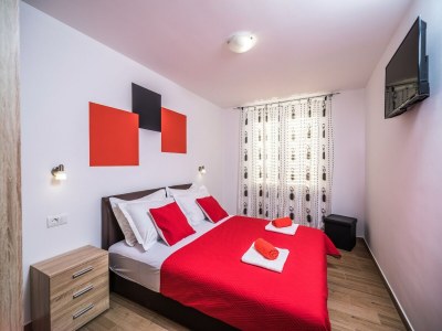 Apartment Apartments Sunshine Home - Two Bedroom Apartment with Balcony and Sea View - Features photo 8