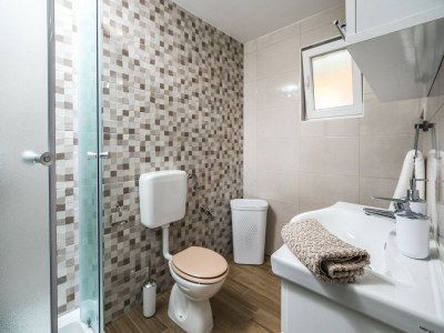 Apartment Apartments Sunshine Home - Two Bedroom Apartment with Balcony and Sea View - Features photo 18