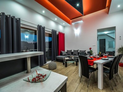 Apartment Apartments Sunshine Home - Two Bedroom Apartment with Balcony and Sea View - Features photo 27