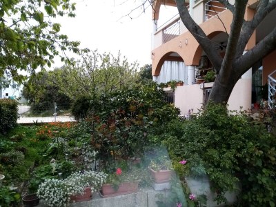 Apartment 2 bedroom apartment with terrace - Outdoor photo 7