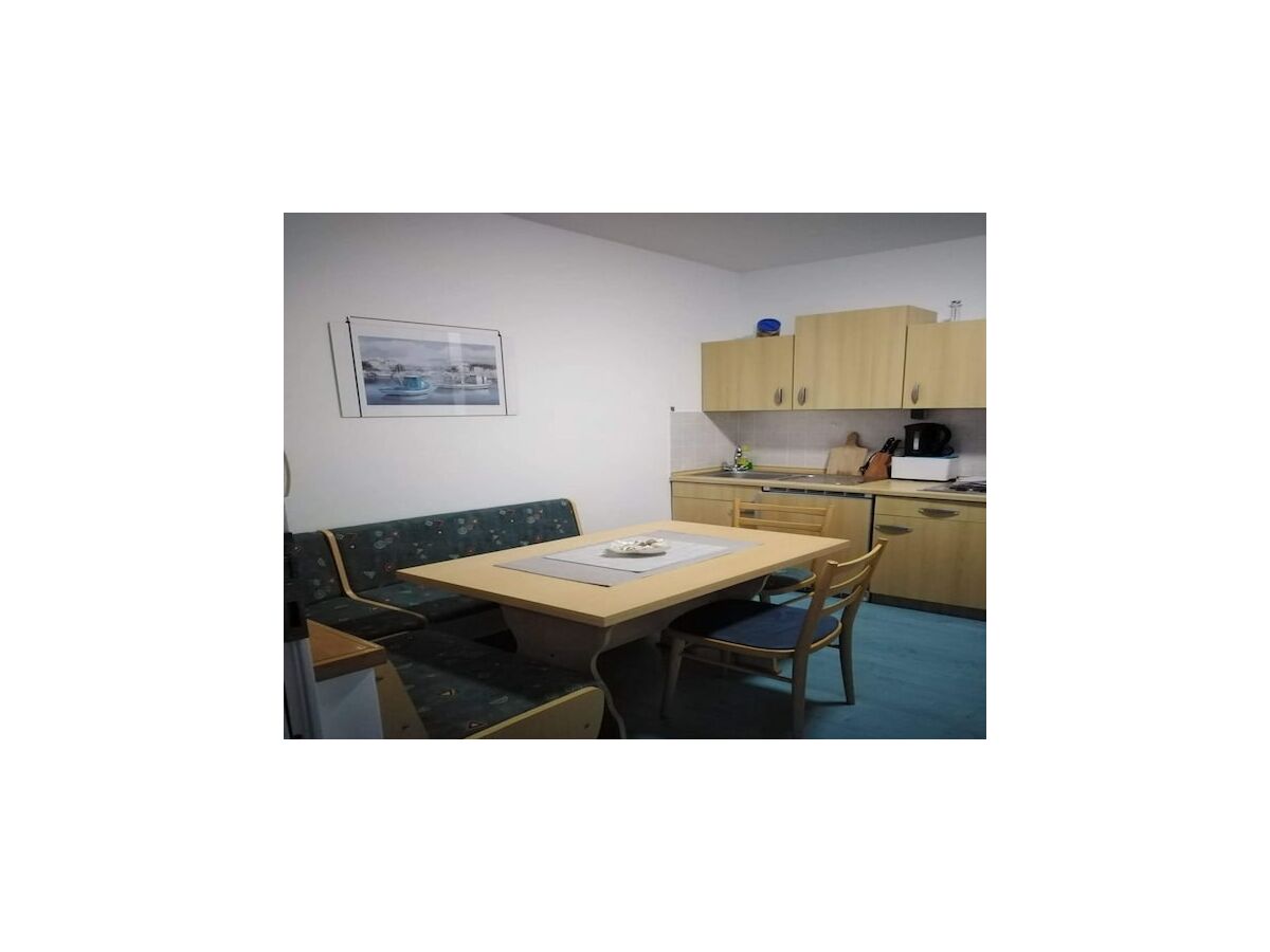 Apartment Apartments Marija - One Bedroom Apartment with Balcony and Sea View (Žuti A2)