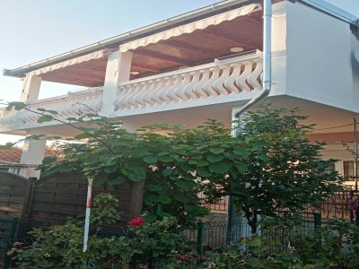 Apartment Apartments Marija - One Bedroom Apartment with Balcony and Sea View (Žuti A2) - Outdoor photo 8