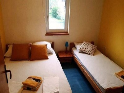 Apartment Apartments Marija - One Bedroom Apartment with Balcony and Sea View (Žuti A2) - Features photo 12