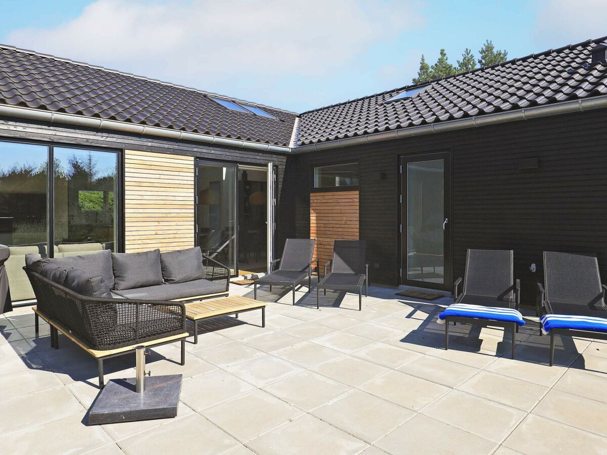 Holiday house 10 person holiday home in Blåvand - Outdoor photo 4