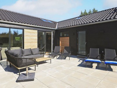 Holiday house 10 person holiday home in Blåvand - Outdoor photo 4