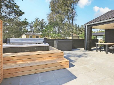 Holiday house 10 person holiday home in Blåvand - Outdoor photo 11