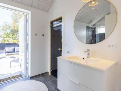 Holiday house 10 person holiday home in Blåvand - Outdoor photo 21