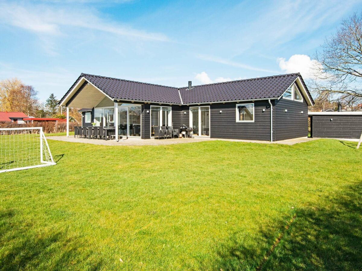 Holiday house Ruhiger Rückzugsort in Strandnähe - Outdoor photo 2