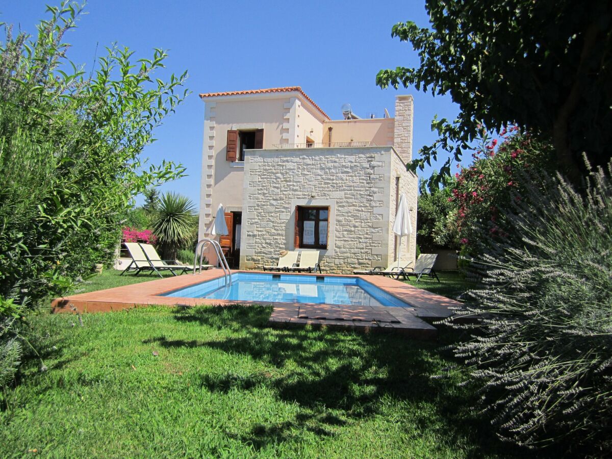 Villa Villa in Prines with White Mountains View - Outdoor photo 3