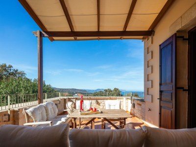 Villa Villa in Prines with White Mountains View - Outdoor photo 69