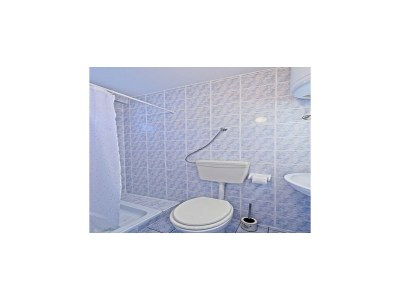 Apartment Apartments Grljević - Studio Apartment with Balcony and Sea View (A3) - Features photo 11