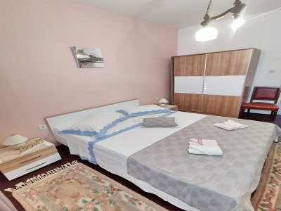 Apartment Bertie's Lodge - Four Bedroom Apartment(A4) - Features photo 12