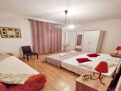 Apartment Bertie's Lodge - Four Bedroom Apartment(A4) - Features photo 13