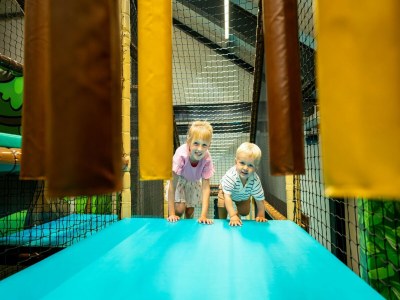 Holiday park Villa by Lake Veere with Modern Amenities - Outdoor photo 22