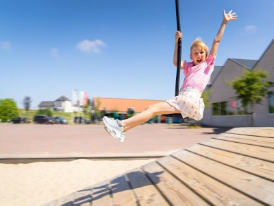 Holiday park Villa by Lake Veere with Modern Amenities - Outdoor photo 26