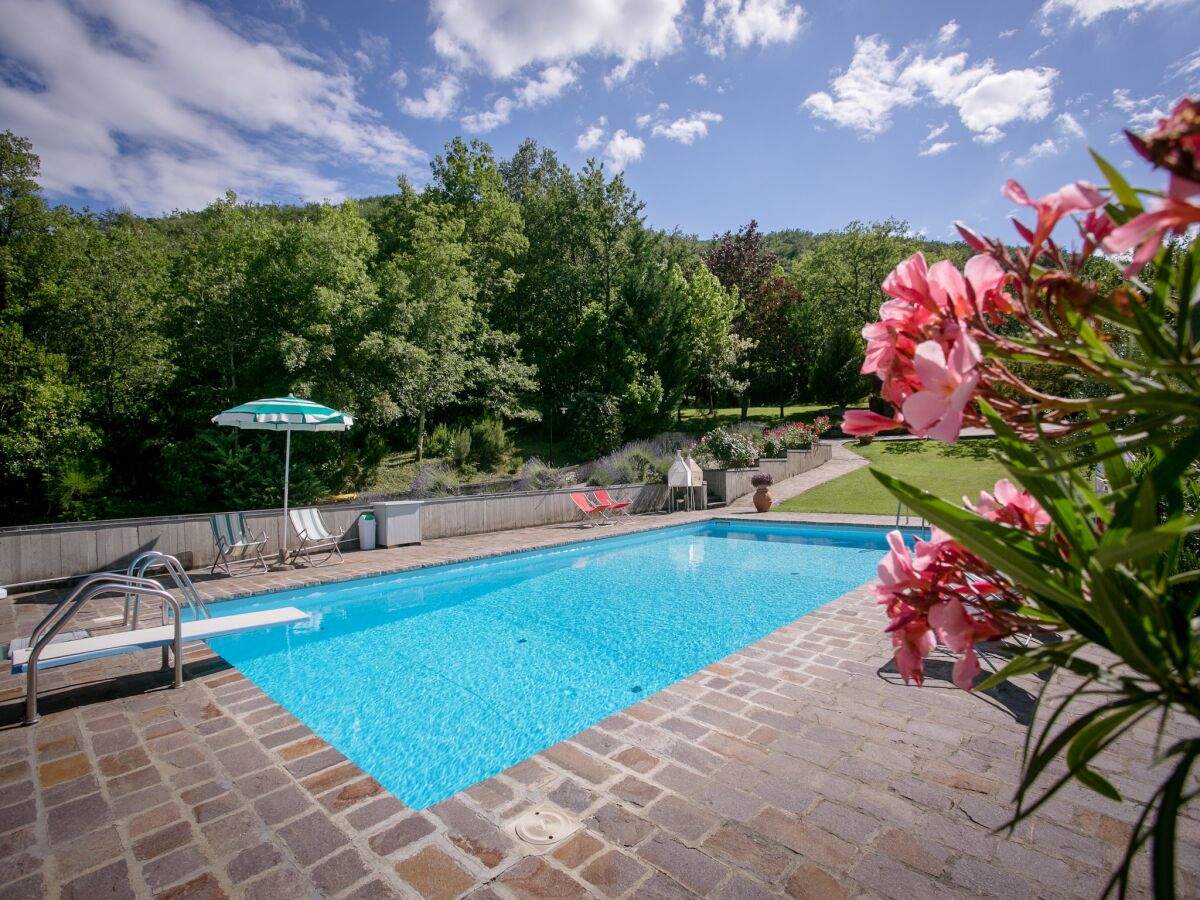 Villa Villa in Tuscany with Private Pool and Hill View