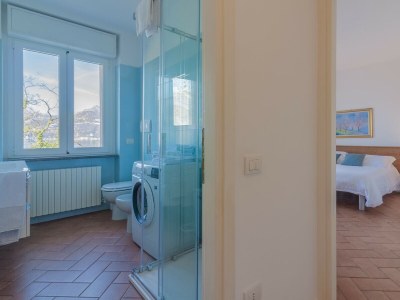 Apartment Flower House with Lake View - RS - Features photo 14