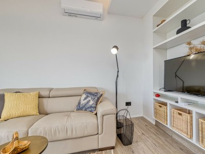 Apartment Kostabela - Sea View - Features photo 14