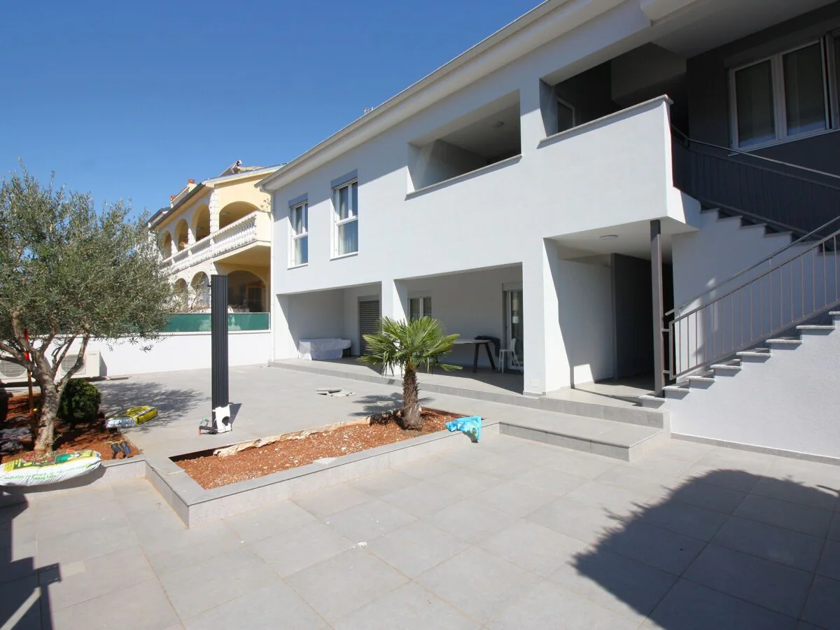 Holiday apartment N.22 (150 m from the beach) - Outdoor photo 2