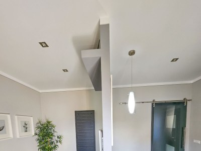 Apartment Elegante - Features photo 3