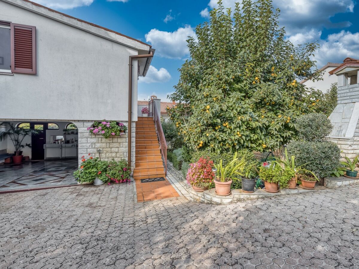 Apartment Maya - Outdoor photo 2