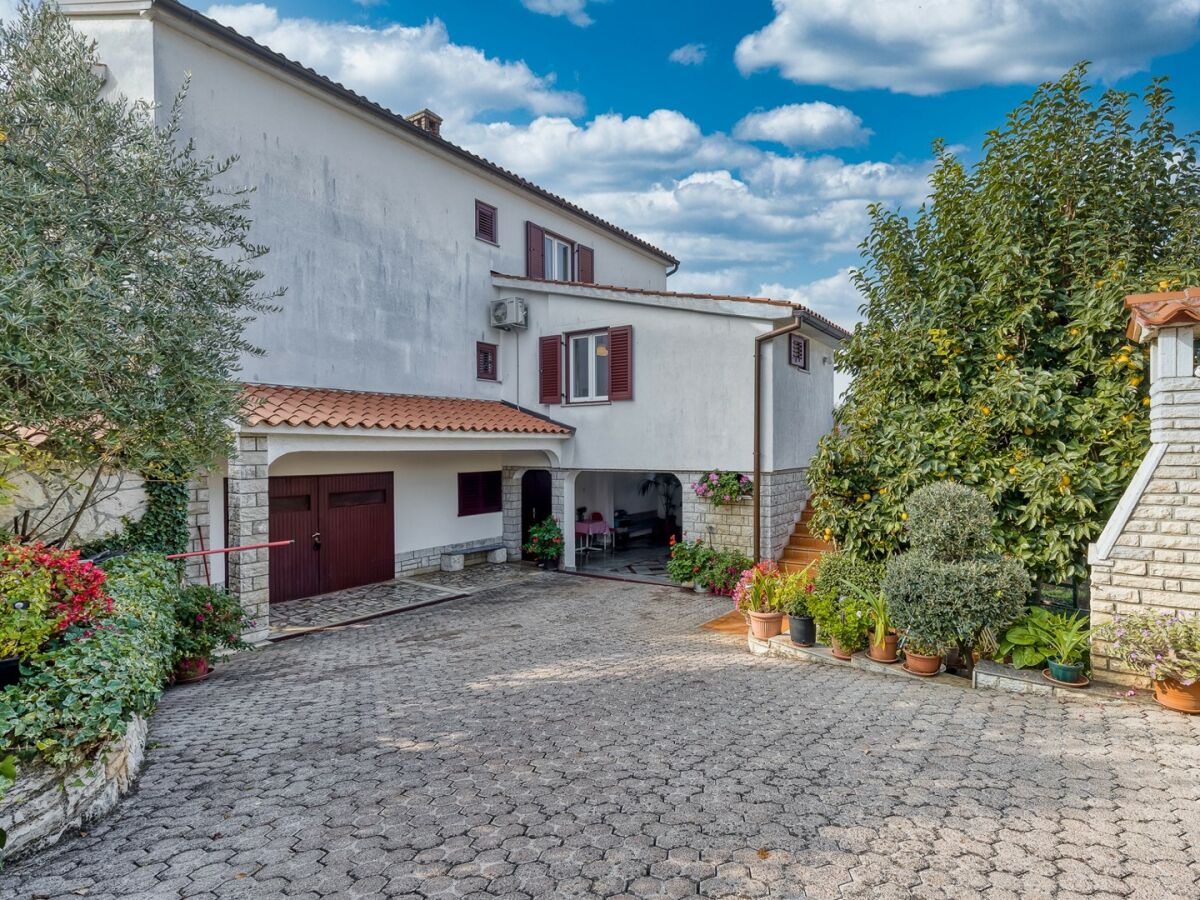 Apartment Maya - Outdoor photo 3