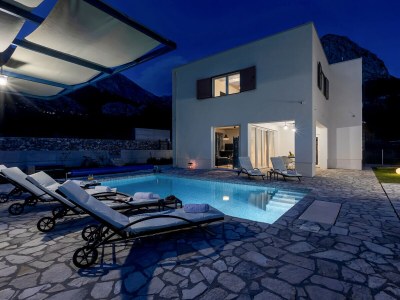 Holiday house Blue Sky mit Pool und Garten in ruhiger Lage - Outdoor photo 8