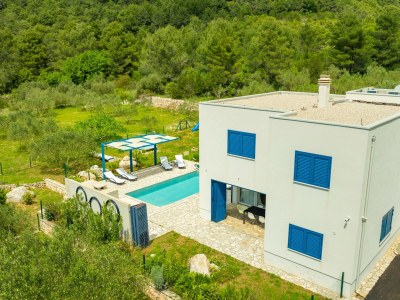 Holiday house Blue Sky mit Pool und Garten in ruhiger Lage - Environment photo 39