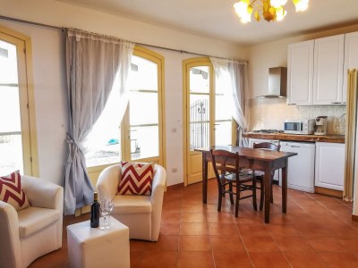 Apartment Villetta Romantica Brontolino - Features photo 13