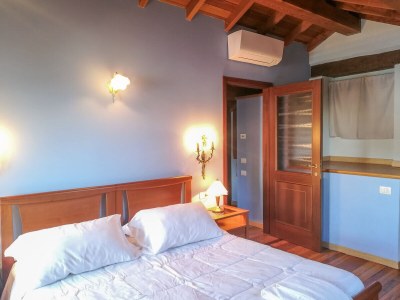 Apartment Snow White Romantic Cottage - Features photo 11