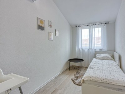 Apartment Turkanović - Two-Bedroom Apartment with Balcony  No.5 - Features photo 13