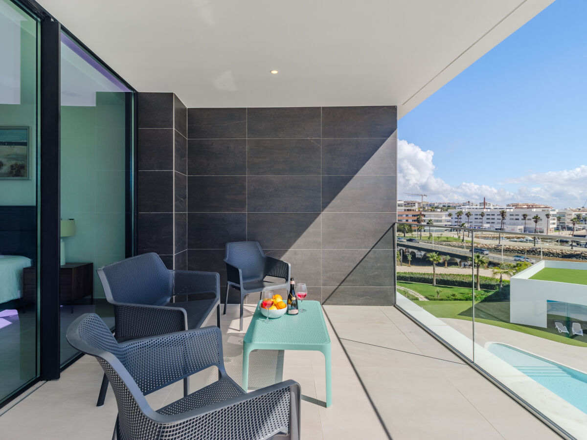 Holiday house Fabulous Marina View Apartment (CD4-3A) - Outdoor photo 3