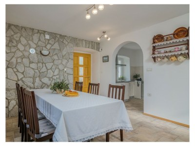 Holiday house Dume – Steinhaus mit großer Terrasse am Waldrand - Features photo 15